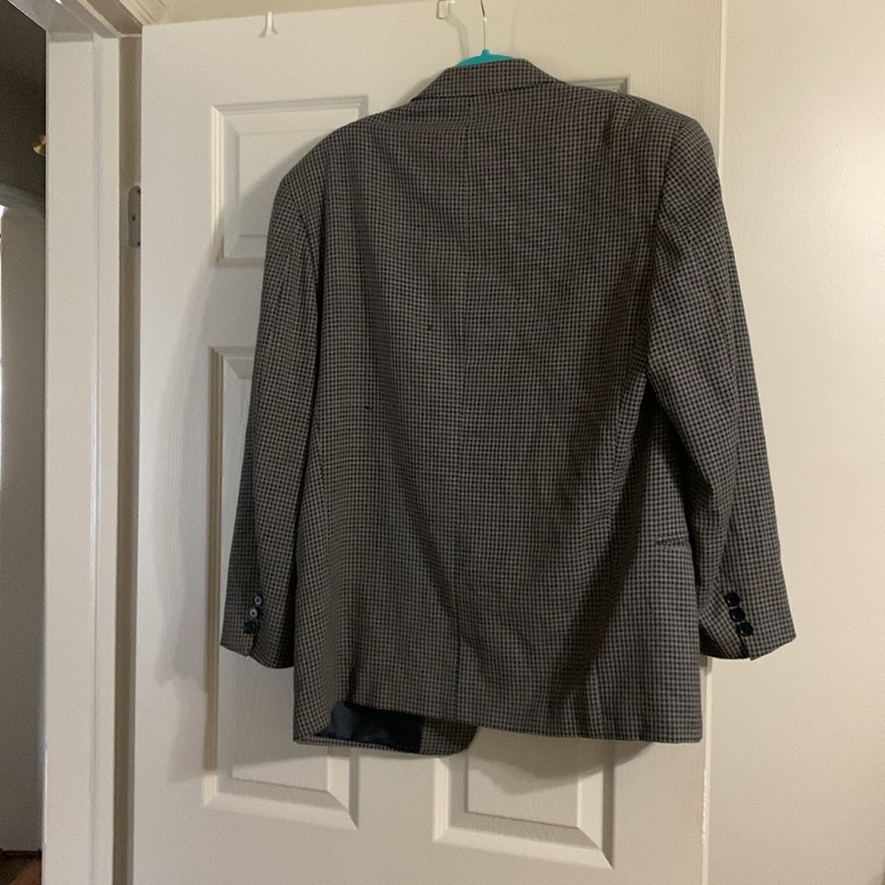 Jacket - Picture 3 of 9